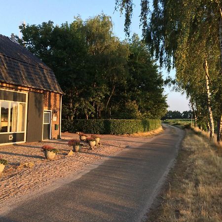 B&B Op 'T Eikenschoor Soerendonk Экстерьер фото