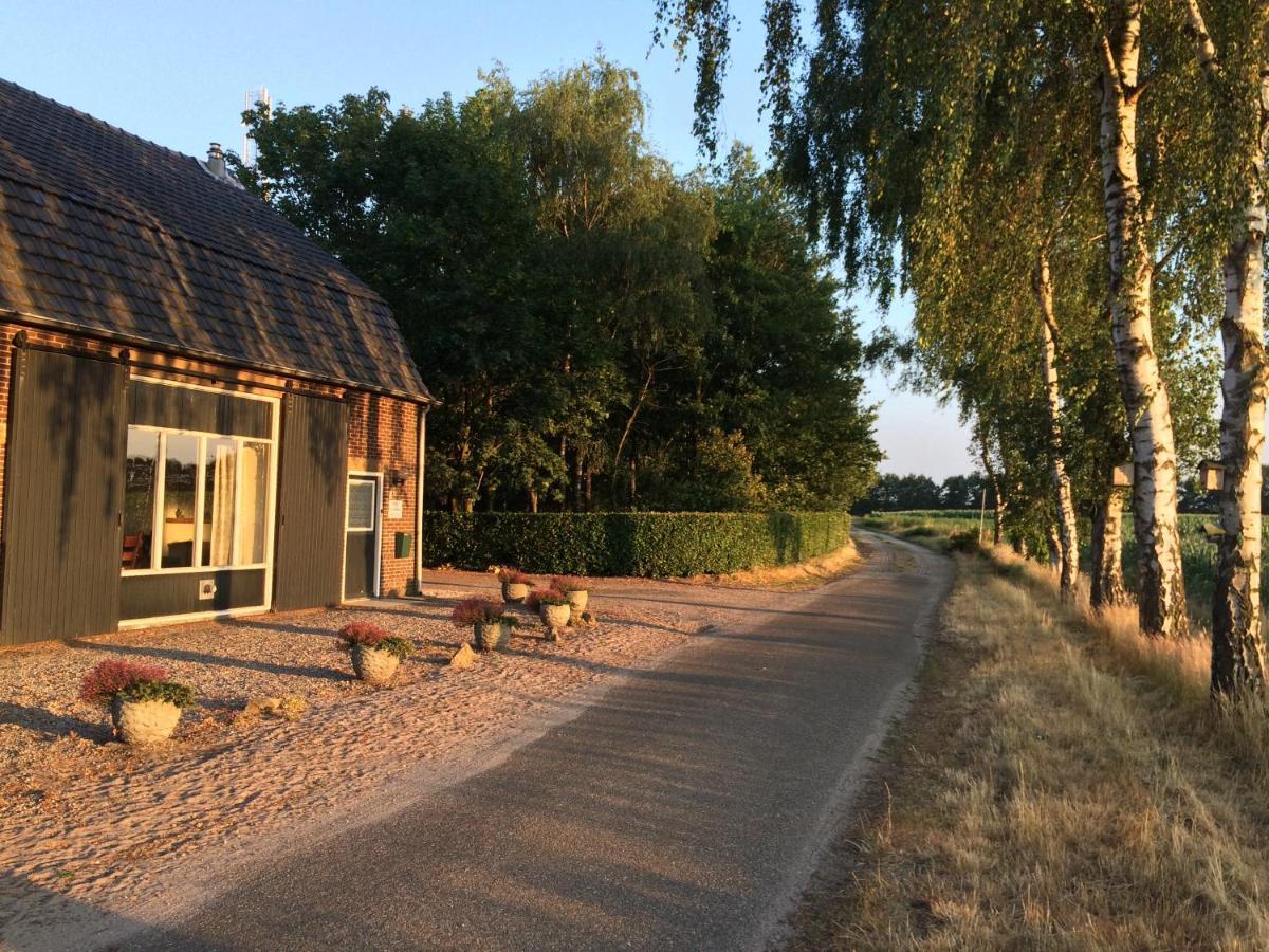 B&B Op 'T Eikenschoor Soerendonk Экстерьер фото